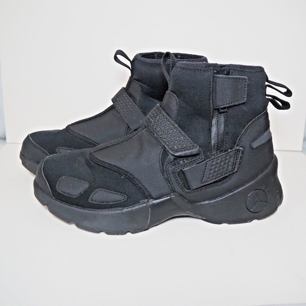 Nike‎ Air JORDAN Trunner LX High Boot Triple Black AA1347 010 Mens US 8 Shoes